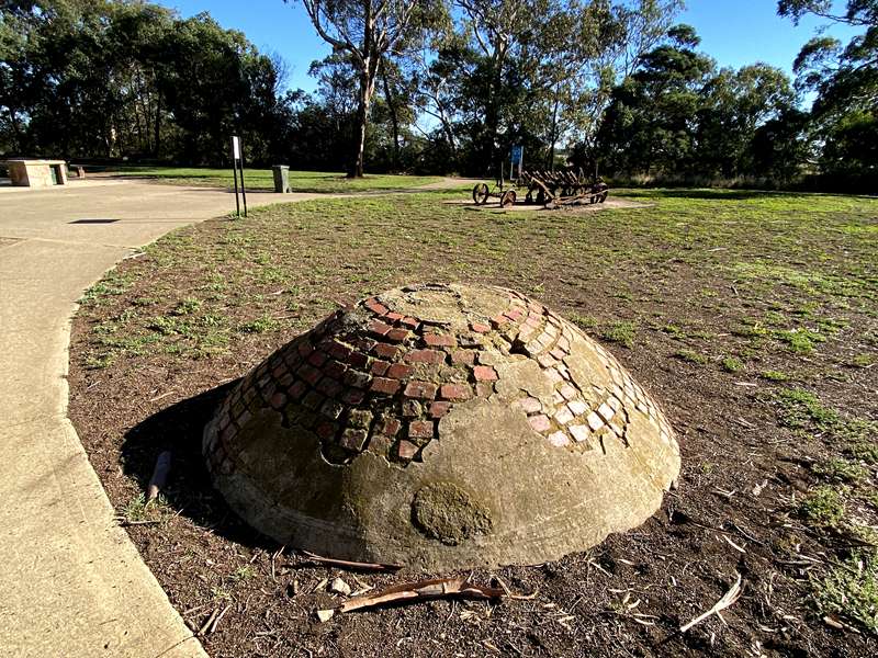 Riverbend Historical Park to Davis Creek Walk (Tarneit)