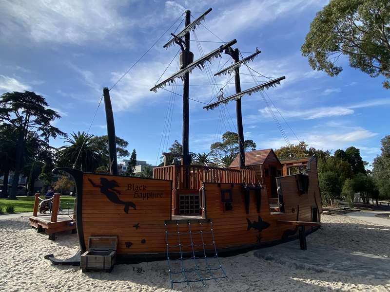 Riverside Park Playground, The Boulevard, Aberfeldie