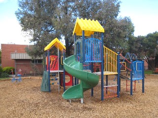 Robertson Street Playground, Kensington