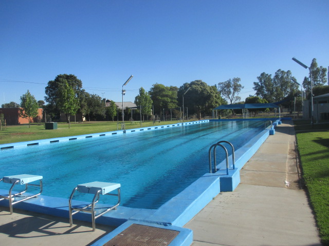Rochester Outdoor Swimming Pool