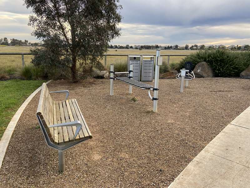 Rothbury Parkway Outdoor Gym (Williams Landing)