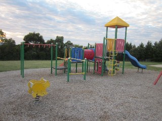 Roulston Way Playground, Wallan