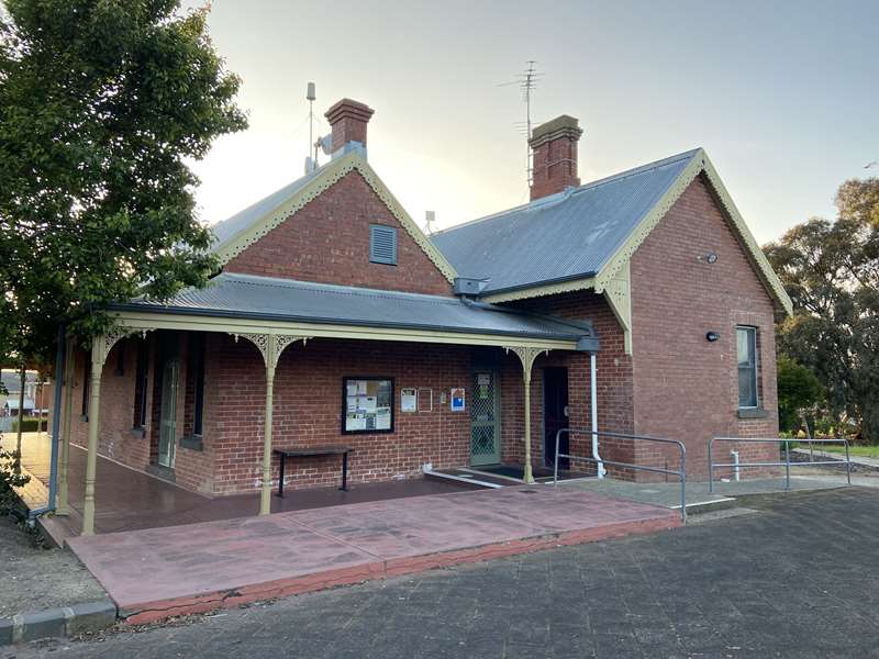 Roxburgh Park Homestead Community Centre