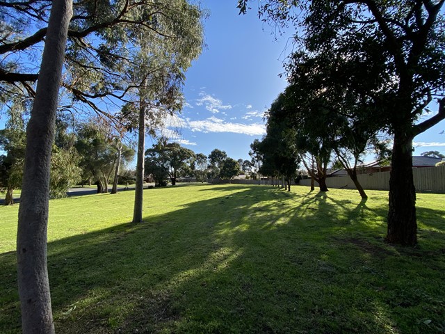 Roy Court Dog Off Leash Area (Boronia)