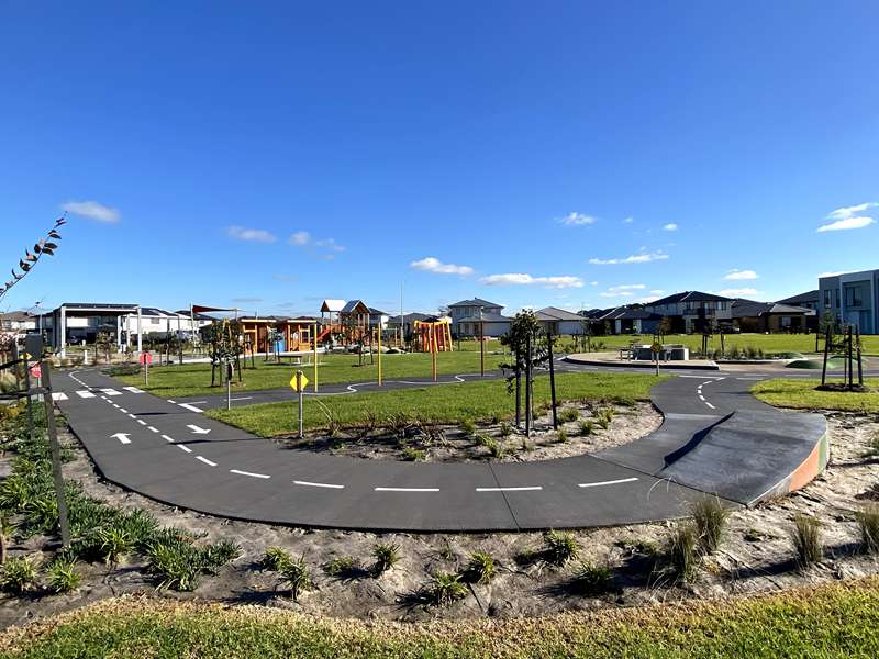 Royal Mile Avenue Playground, Berwick