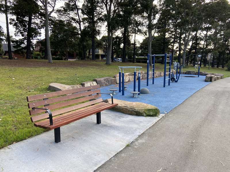 Ruffey Lake Park Cricklewood Drive Outdoor Gym (Templestowe)