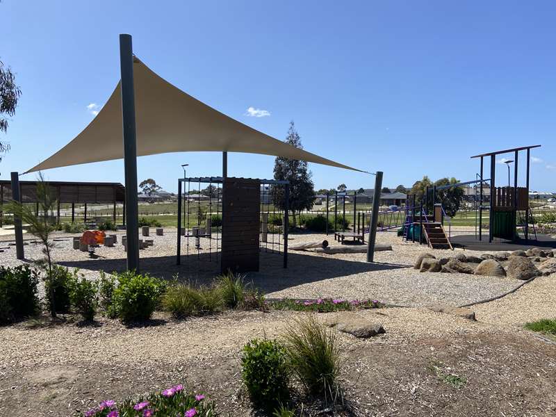 Ryans Creek Reserve Playground, Pauline Way, Kilmore