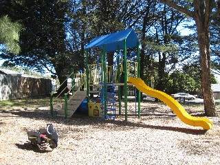 Rylstone Street Playground, Ferntree Gully