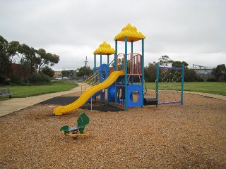 Salicki Avenue Playground, Epping