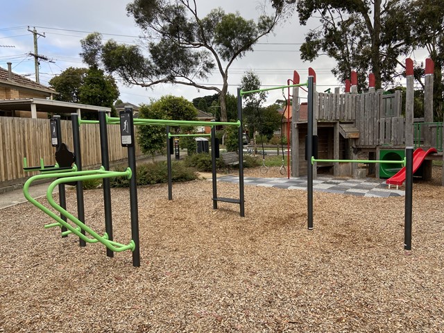 Samada Reserve Outdoor Gym (Notting Hill)