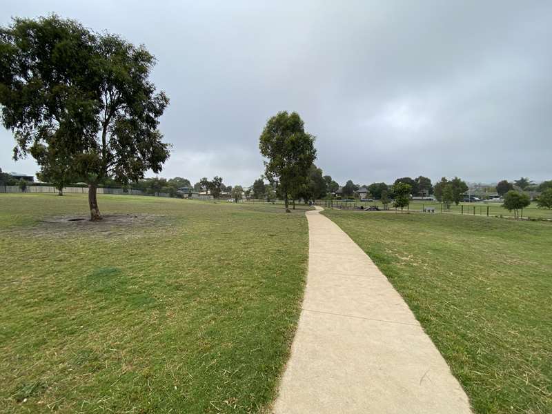 Sandfield Reserve Fenced Dog Park (Carrum Downs)