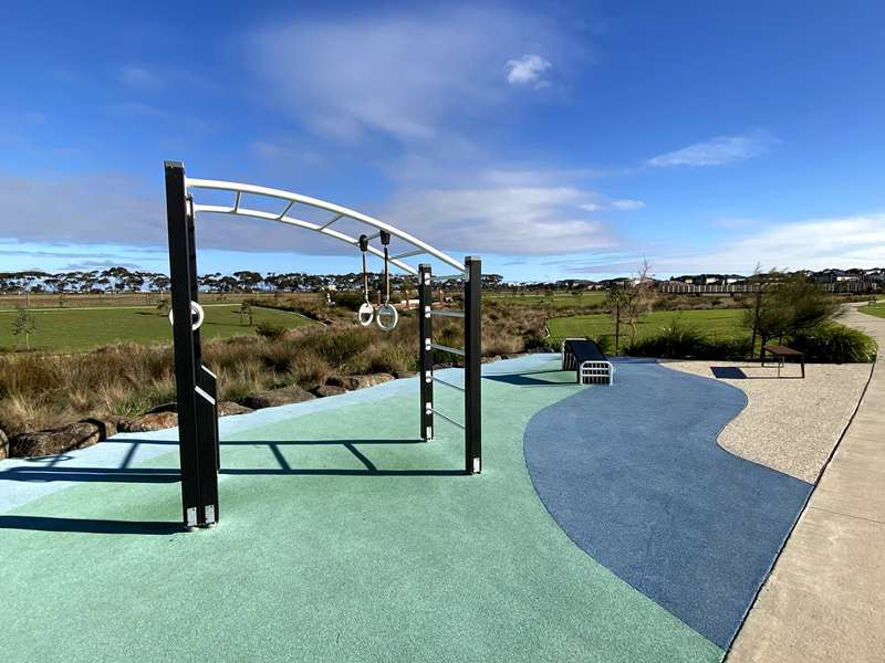 Sewells Creek Outdoor Gym Circuit (Tarneit)