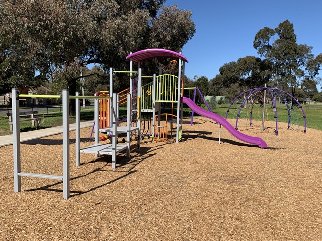 Shelley Park Playground, Shelley Street, Heidelberg Heights