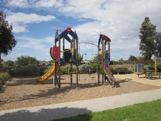 Shields Street Playground, Epping