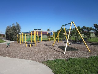 Silvan Court Playground, St Albans
