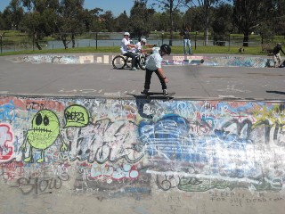 Elsternwick Skatepark