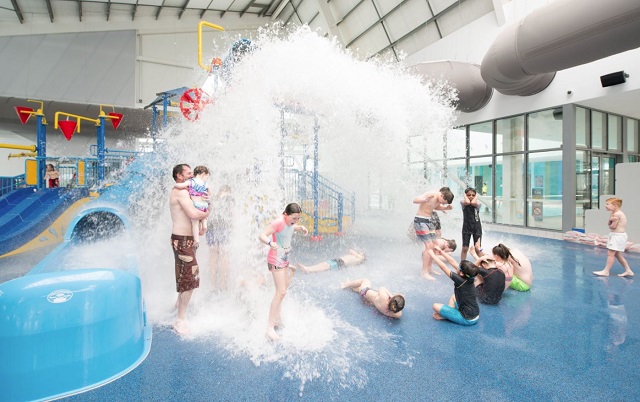 Splash Aqua Park and Leisure Centre (Craigieburn)