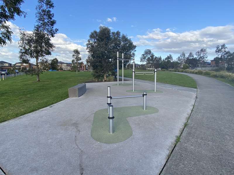 Springside Drive Outdoor Gym (Cranbourne West)