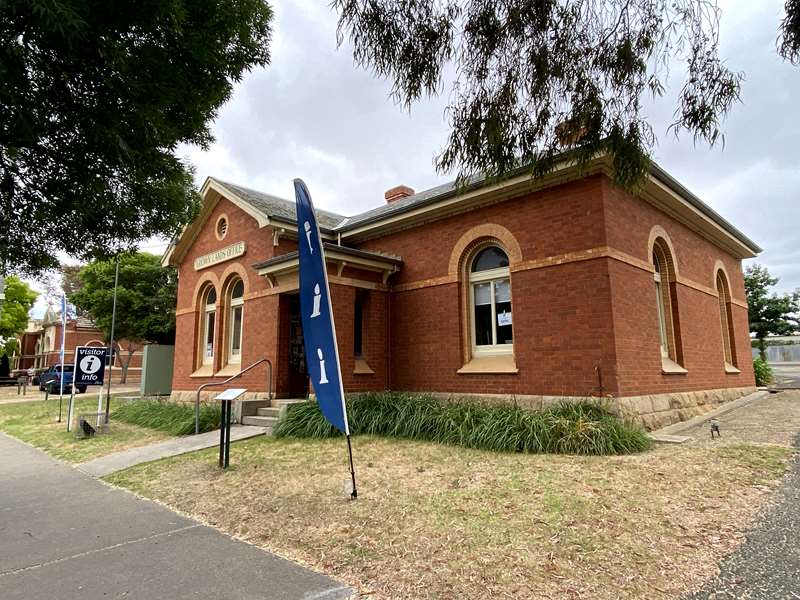 St Arnaud Visitor Information Centre