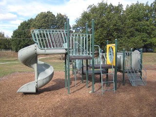 Station Road (West) Playground, Gisborne