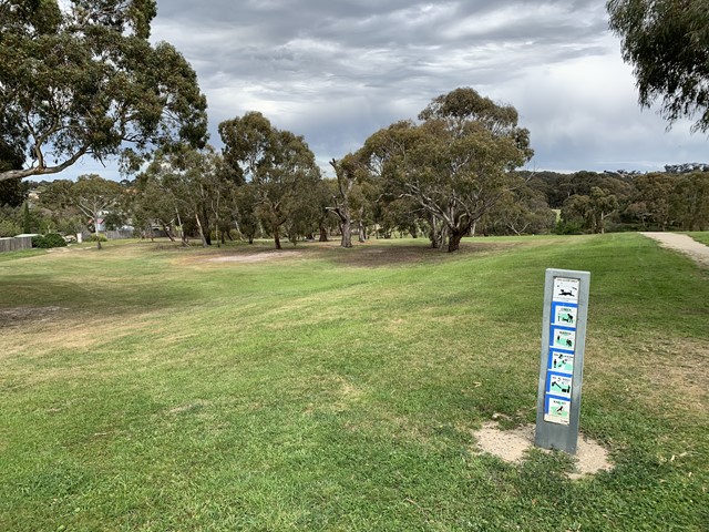 Stewarts Lane Nature Reserve Dog Off Leash Area (Sunbury)