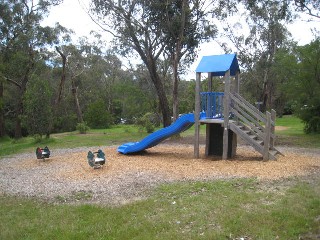 Stiggants Reserve Playground, Police Street, Warrandyte