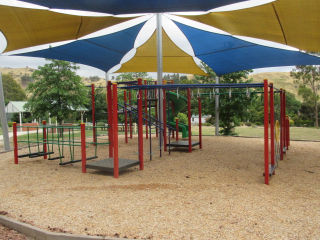 Strath Creek Pioneer Reserve Playground, Glover Street, Strath Creek