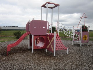 Strathaird Street Playground, Strathmore Heights