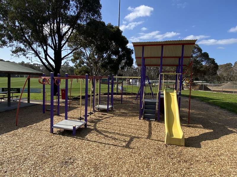 Strathfieldsaye Sports Club Playground, Uxbridge Street, Strathfieldsaye