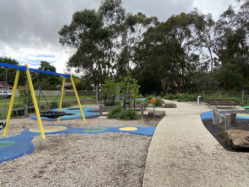 Summerhill Park Drive Playground, Mooroolbark