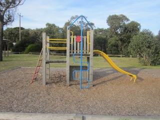 Surf Beach Drive Playground, Torquay