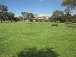 Swallow Reserve Dog Off Leash Area (Dingley Village)