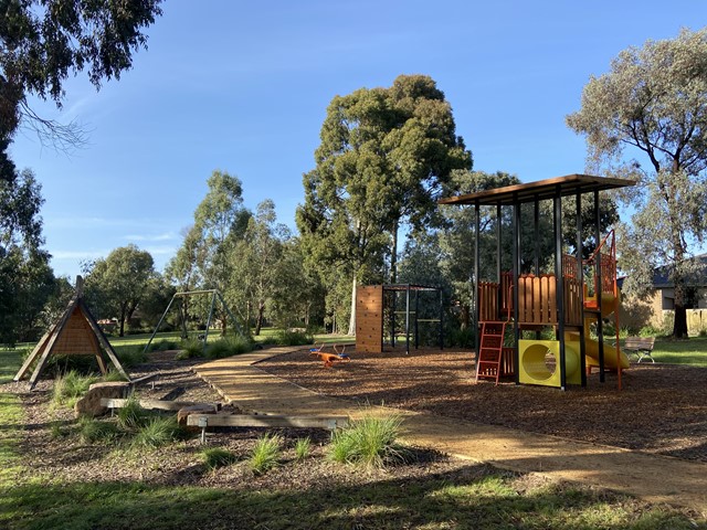 Tabilk Court Playground, Wantirna