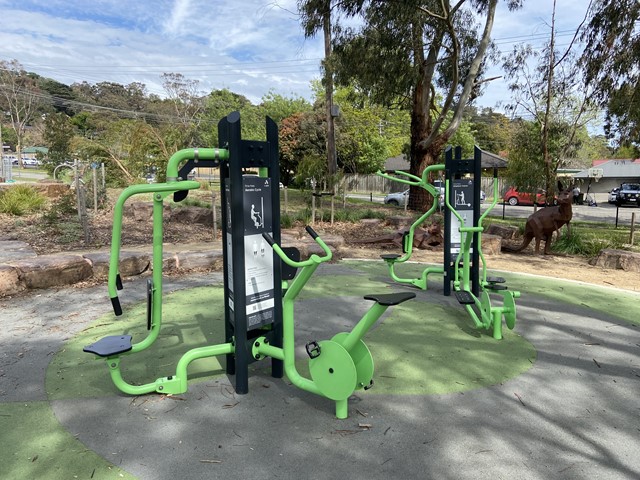 Talaskia Reserve Outdoor Gym (Upper Ferntree Gully)