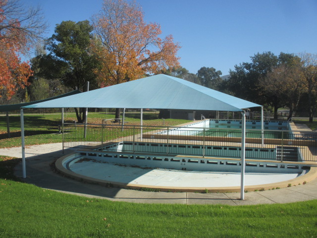 Tallangatta Outdoor Swimming Pool