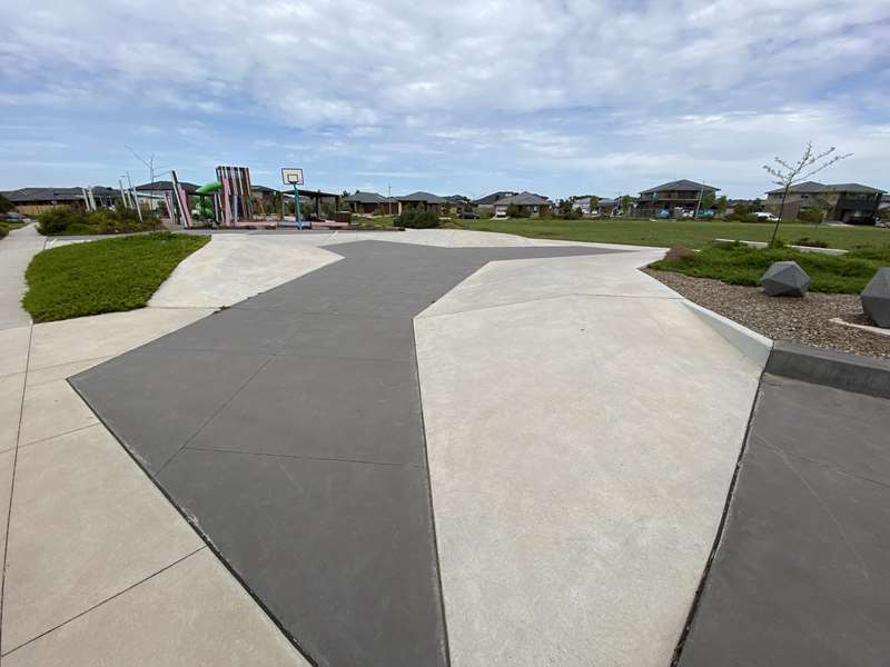 Tarneit Skatepark (Trentbridge Road)