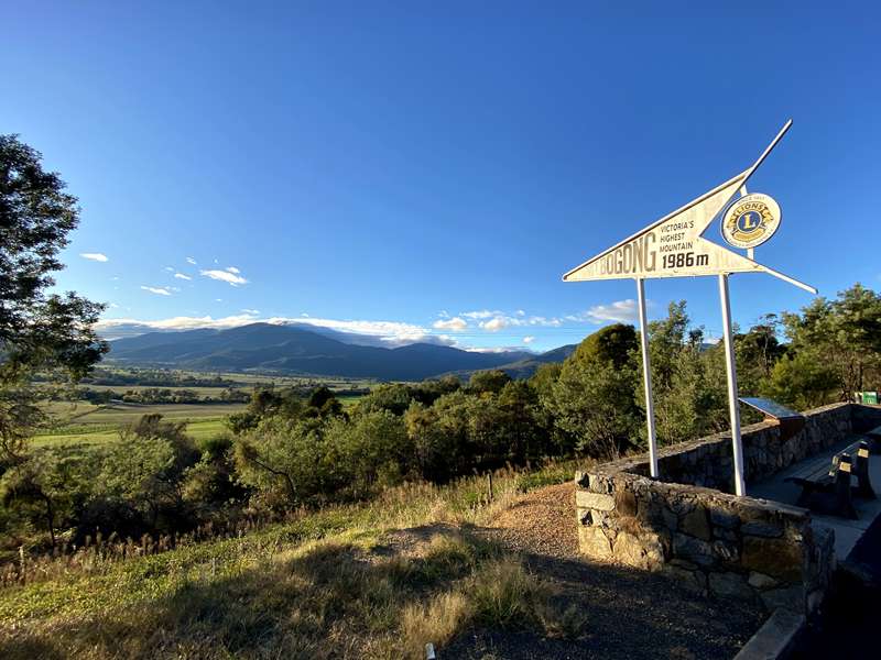 Tawonga - Mount Bogong Lookout