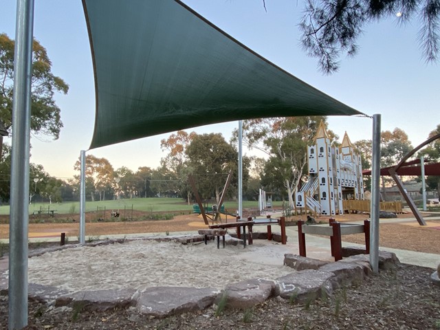 Thomas Street South Reserve Playground, Thomas Street, Hampton