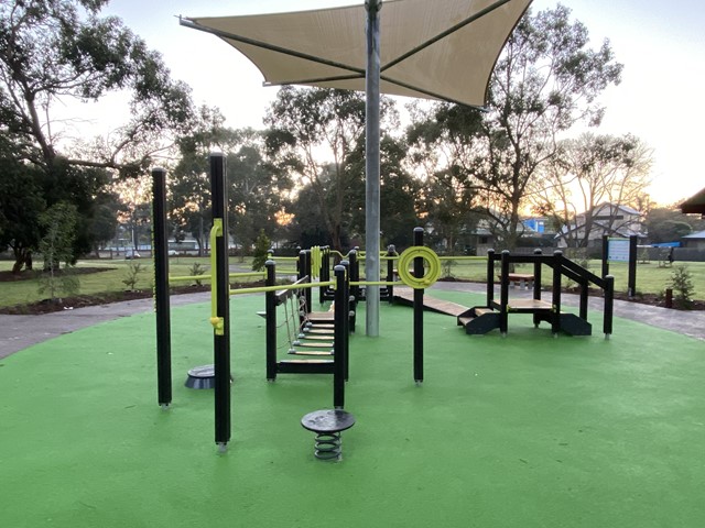 Thomas Street South Reserve Seniors Outdoor Gym (Hampton)