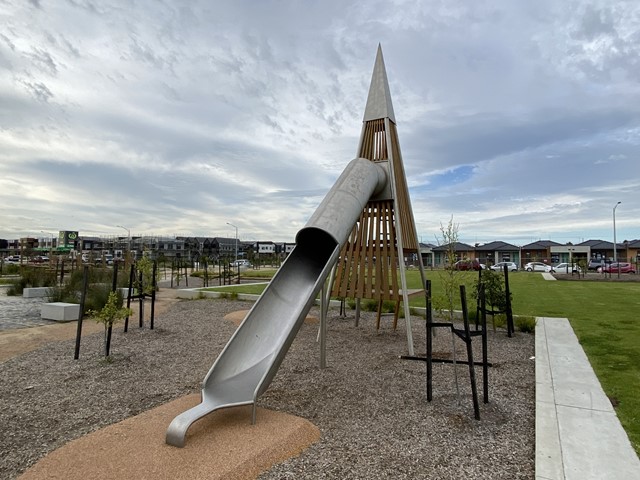 Tony Way Playground, Cranbourne West