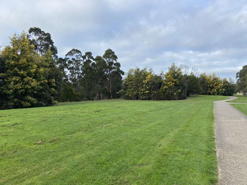 Toomuc Creek Linear Reserve Dog Off Leash Area (Pakenham)