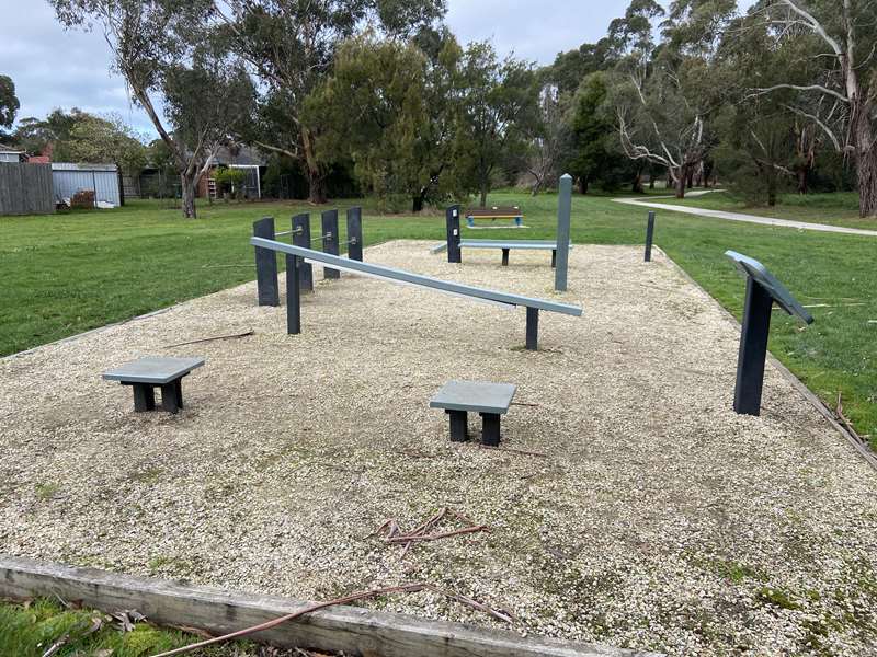 Toomuc Creek Linear Reserve Outdoor Gym (Pakenham)