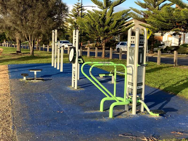 Torquay - Quay Boulevard Reserve Outdoor Gym
