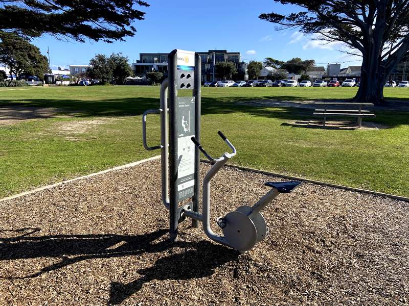 Torquay - The Esplanade Outdoor Gym