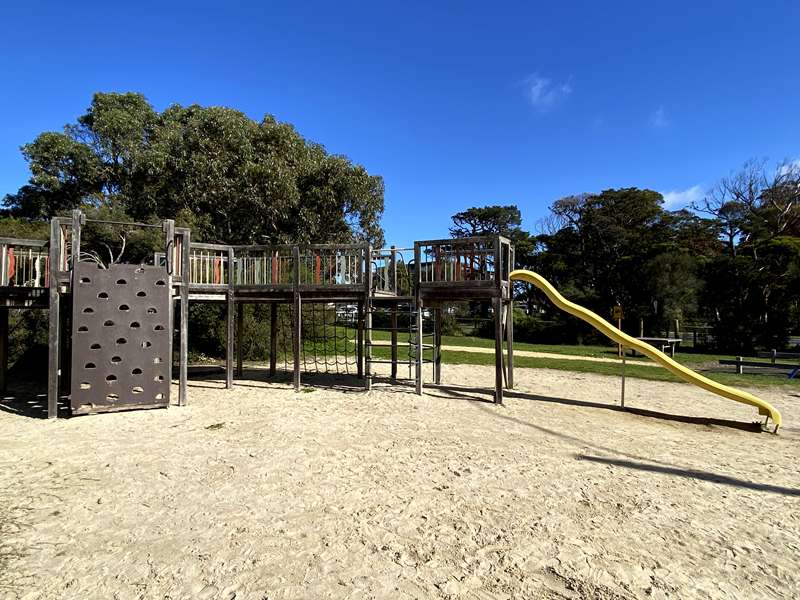 Torquay Play Space, Cnr The Esplanade and Zeally Bay Road, Torquay