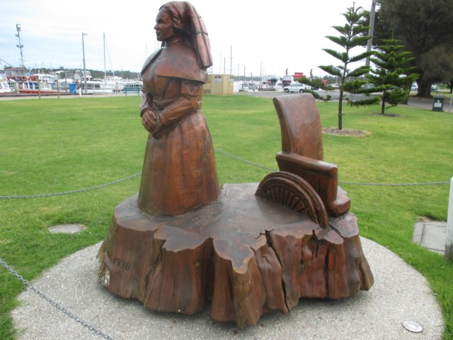 Lakes Entrance - Tree Stump Sculptures