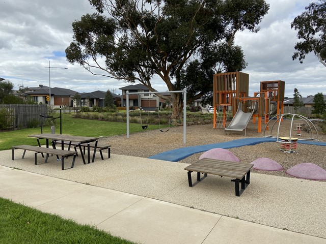 Treetops Park Playground, Agnes Lane, Wollert