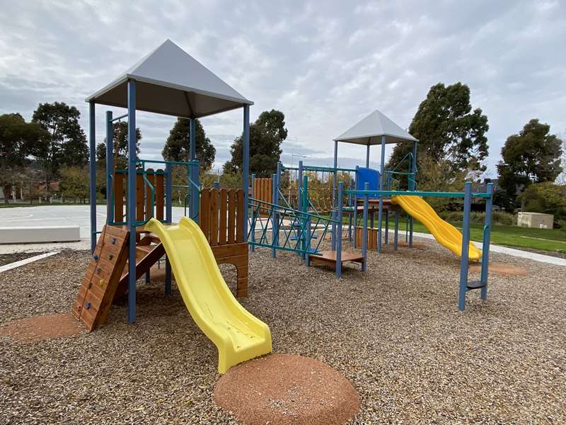 Trinity Park Playground, Chalon Place, South Morang