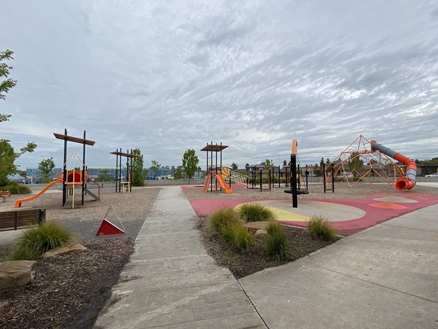 Trueman Reserve Playground, Bradman Drive, Cranbourne West