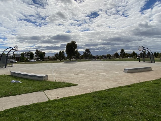 Truganina Skatepark (Sahara Way)